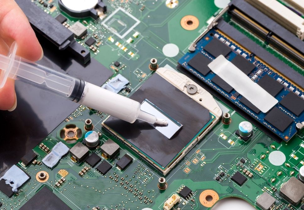 Quạt Laptop Kêu To Không Ngừng? 5 Cách Tự Sửa Tại Nhà Hiệu Quả