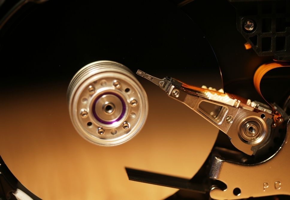 Tại Sao Ổ Cứng Bị Treo Khi Copy File Lớn? Cách Tự Sửa Nhanh Chóng?